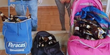 Escondieron 60 cervezas en cochecito de bebé para hacer delivery en cuarentena (Foto: web)