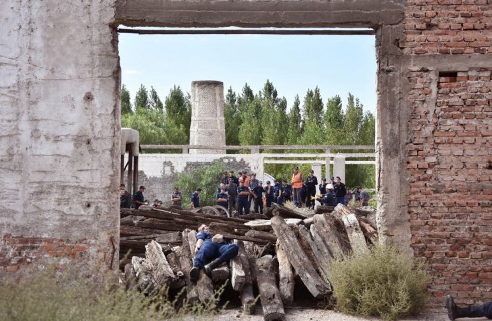 Policías y bomberos, fueron protagonistas de un simulacro