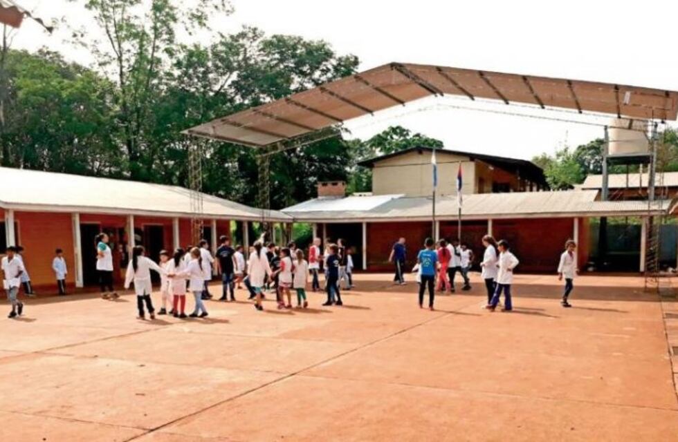 "Un Techo para Jugar": recaudan fondos para techar el patio de una escuela de Montecarlo