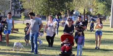 Caminata perruna archivo (Gentileza Diario El Despertador)