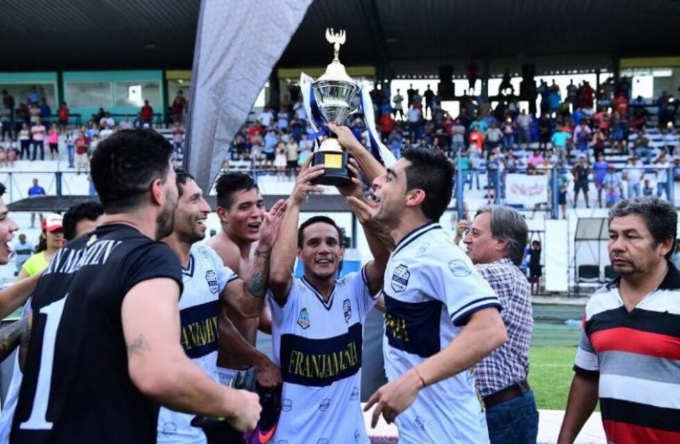 San Martín venció a "Sol" y se consagró campeón invicto del fútbol formoseño