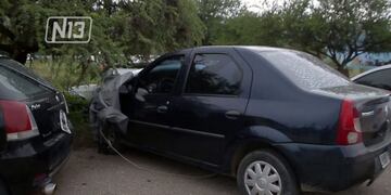 Paseaban en Merlo con los hijos en el baúl