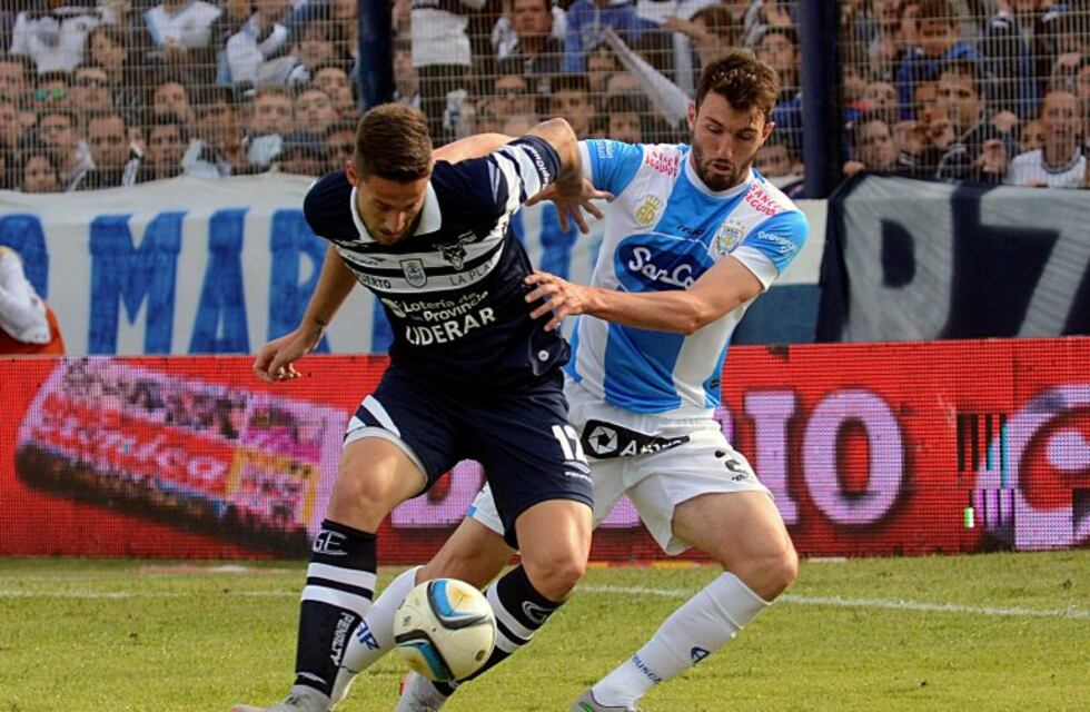 Cuando ya parecía todo hecho, se cayó la llegada de un defensor a Newell's