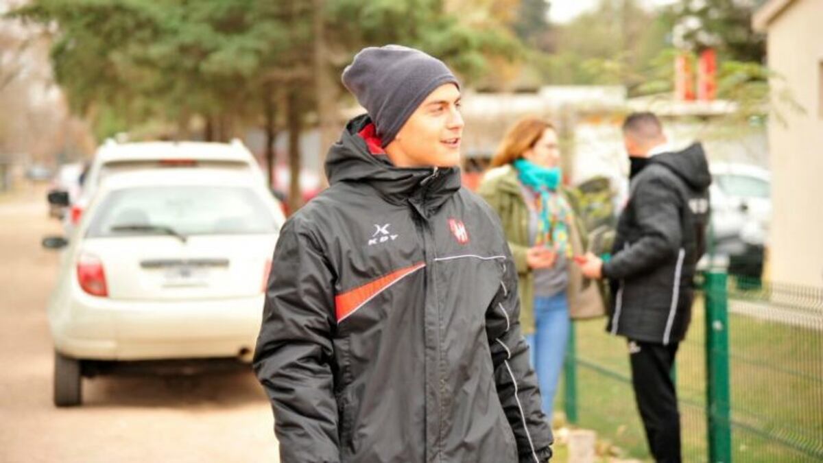 Ya se exhibe el regalo que Dybala le hizo a la Gloria en su Centenario