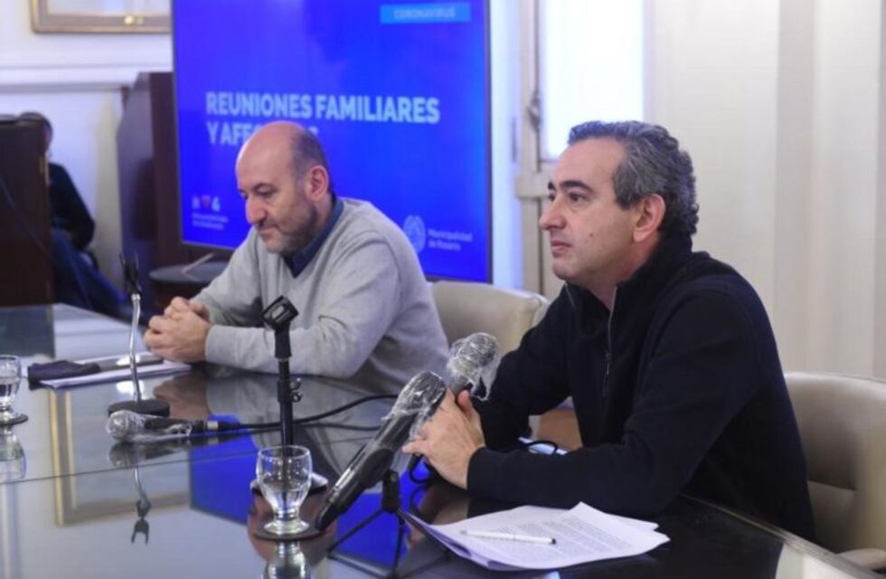 Javkin rehabilita centros de distrito, estacionamiento medido, carriles exclusivos y salas velatorias