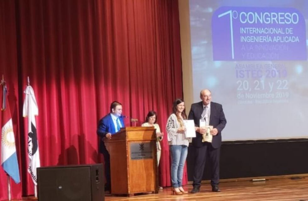 Distinguieron a Jesús María en un congreso de educación e innovación