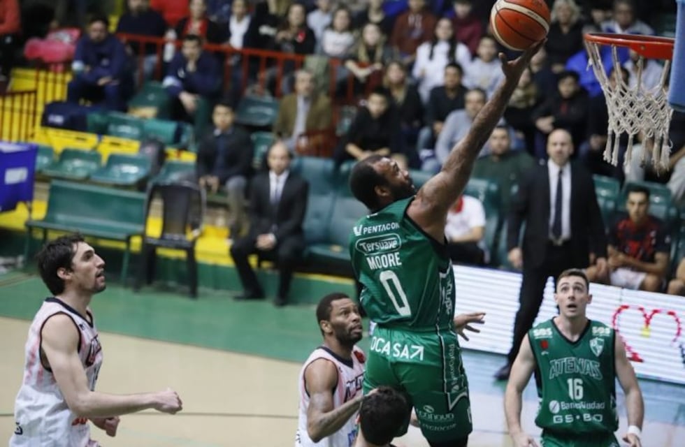 Atenas se hizo fuerte de local y está 2-0 arriba ante Quilmes por la permanencia