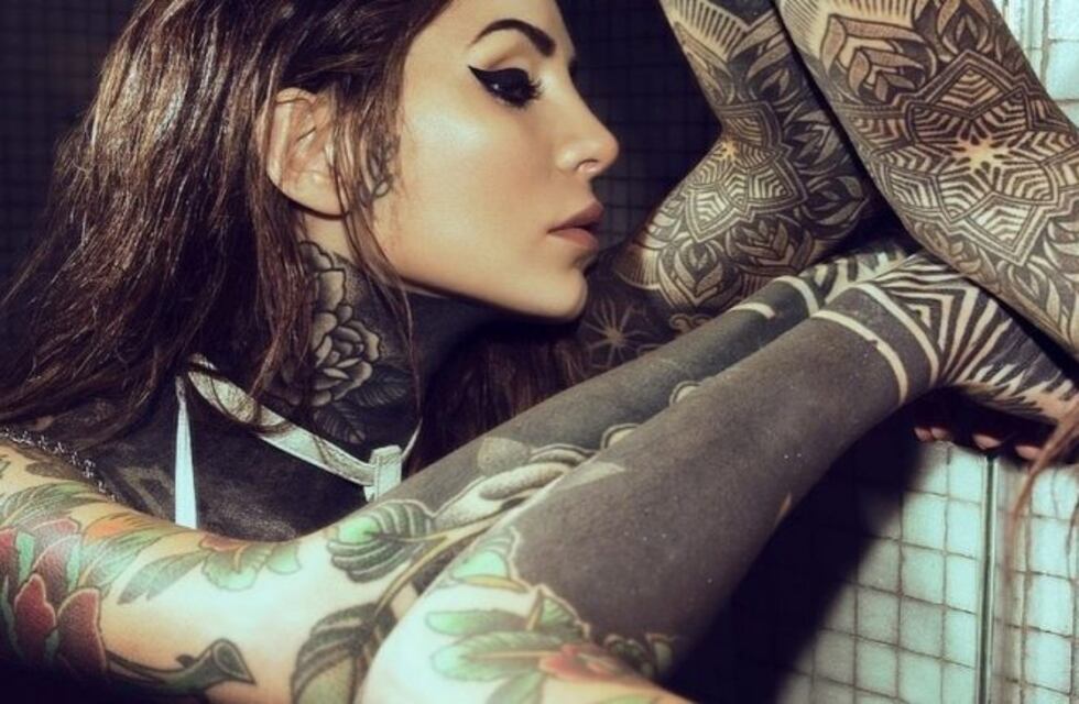 Cande Tinelli sorprendió a todos al aparecer sin tatuajes