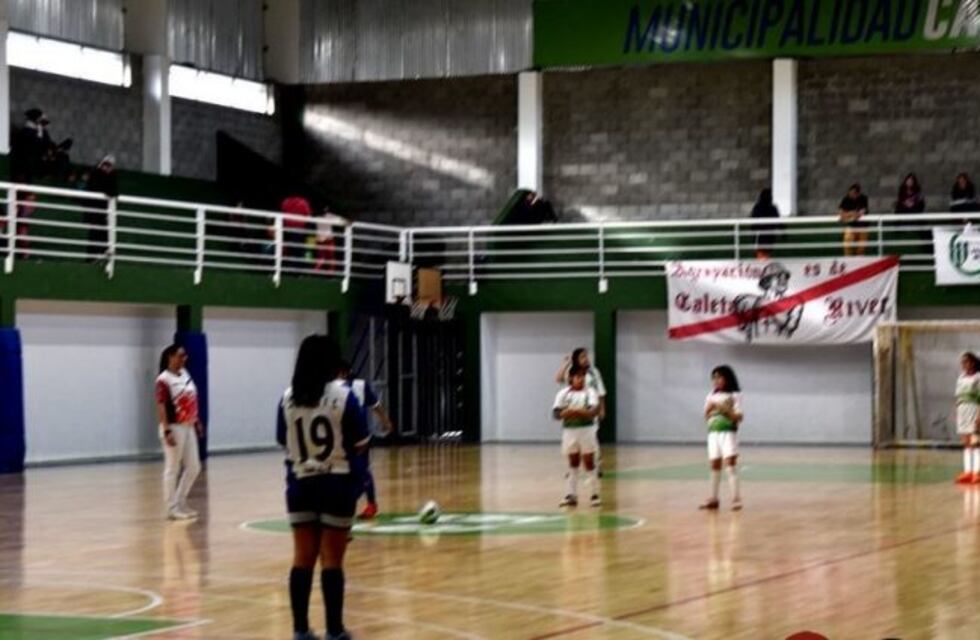 Desde el viernes y todo el fin de semana se realiza un Torneo Femenino a beneficio