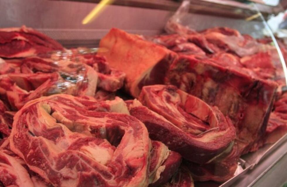 Precio de la carne en Tierra del Fuego: la gente, ¿busca precios de acuerdo a su bolsillo?