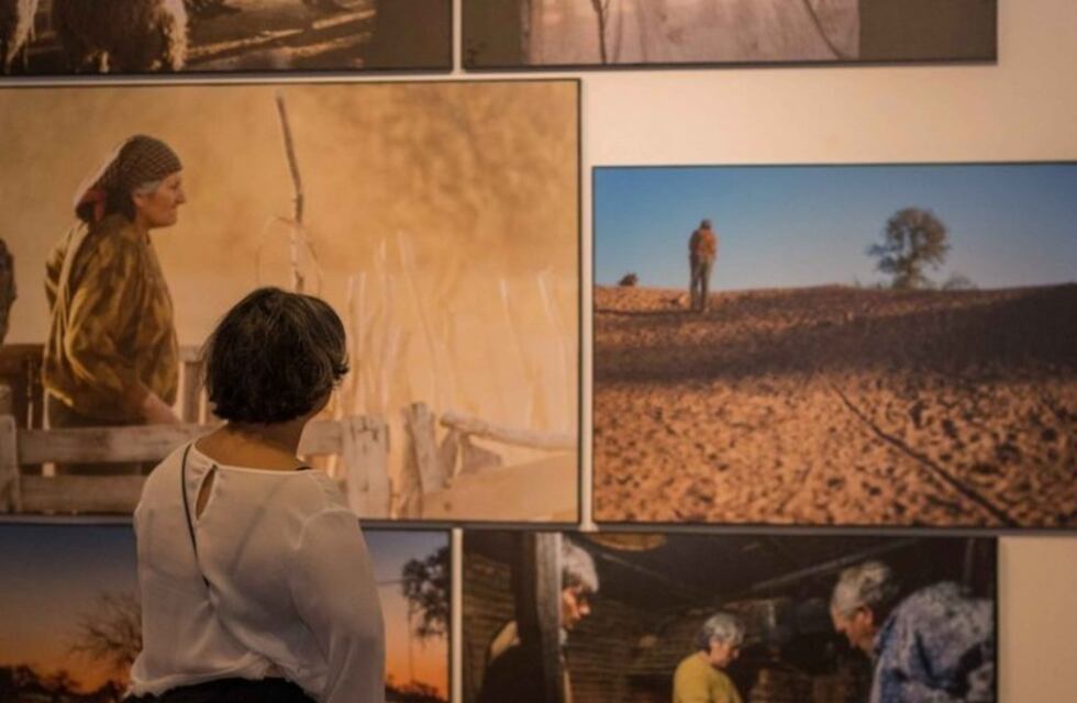 Inauguraron la muestra "Territorios" femeninos, desde la mirada de Carolina Cabrera