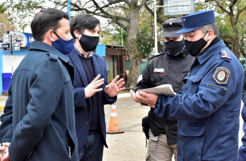 Uso de barbijo y prohibición de fiestas privadas: establecieron sanciones económicas