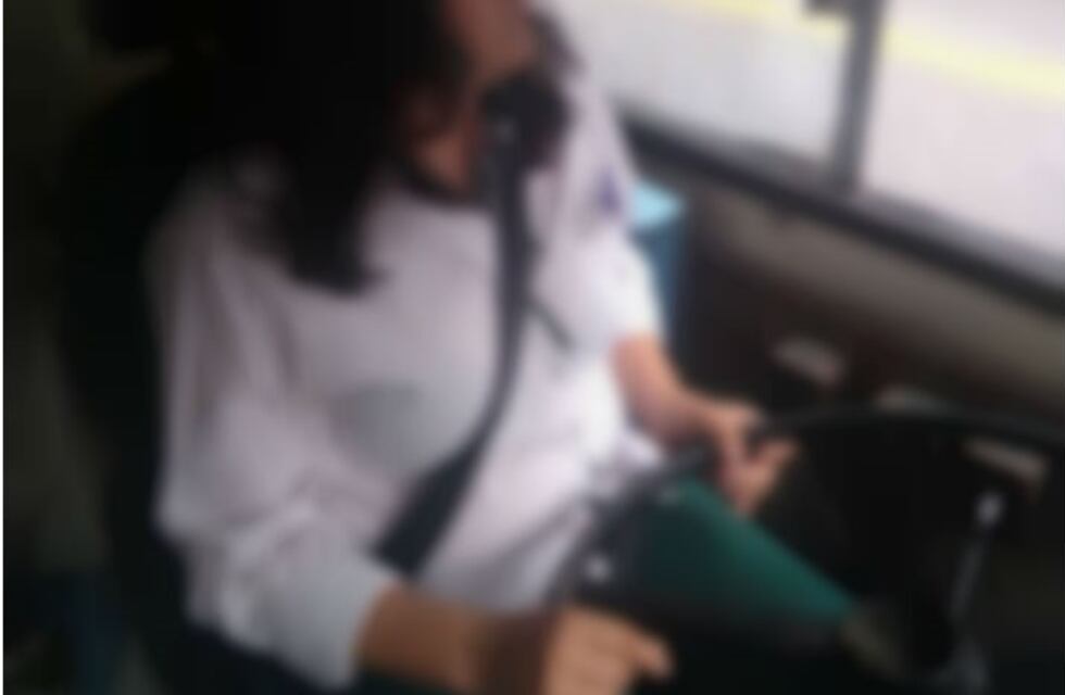 Denuncian indignante episodio de discriminación ocurrido en el interior de un trole