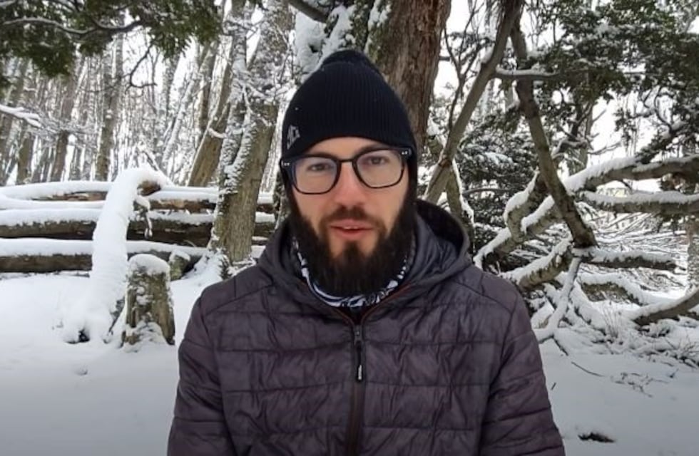 El youtuber santafesino denunciado por violar la cuarentena en Ushuaia pidió disculpas públicas