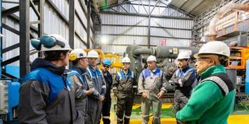 Recorrida por áreas de YPF