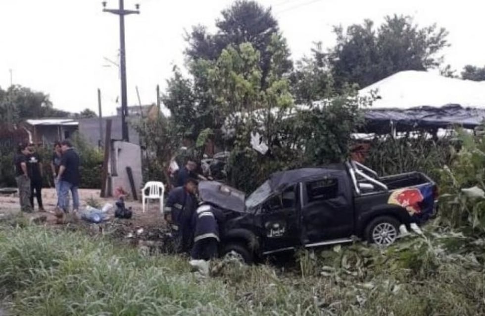 Los músicos de Damas Gratis volcaron su camioneta en Tucumán