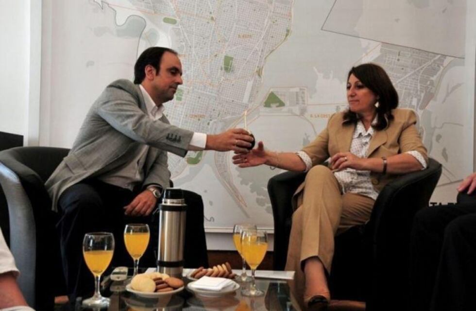 Corral respondió las críticas de Fein: "No entiendo por qué se enoja"