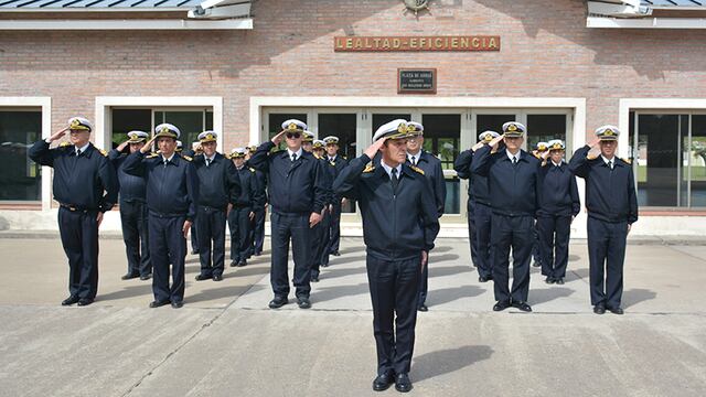 Aumento de sueldo para personal de las Fuerzas Armadas.