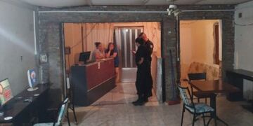 Desbaratan una casa de juego clandestino en zona noroeste