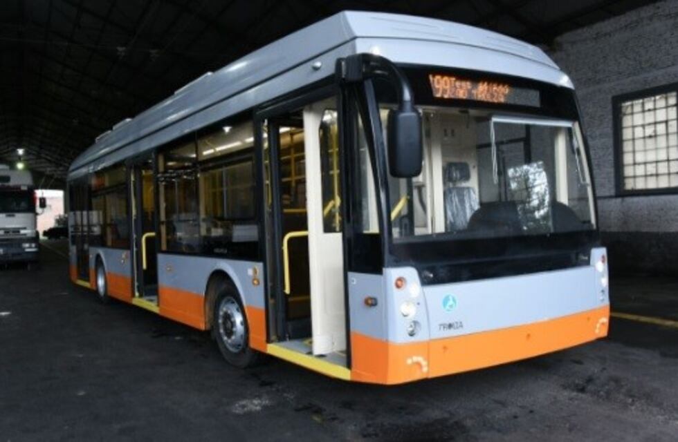 El municipio presentó la nueva línea Q de trolebuses y quiere crear otras dos