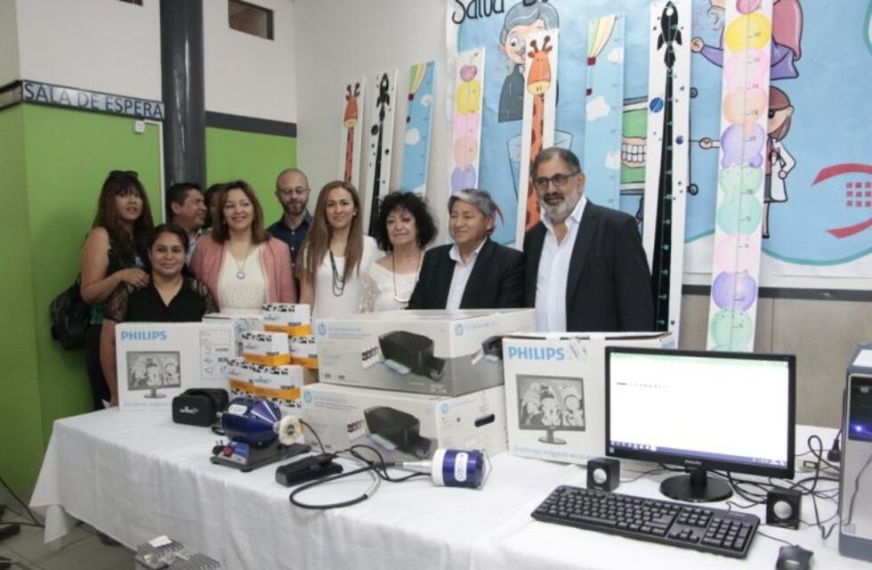 Áreas de Salud municipal recibieron importante aporte en equipamiento e insumos