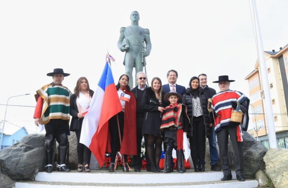 Tierra del Fuego celebró el 208 aniversario de la independencia chilena