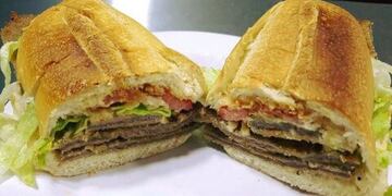 Le llevó un sándwich a un familiar detenido y terminó presa también