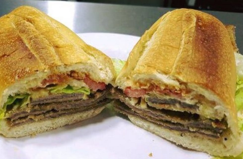 Le llevó un sándwich a un familiar detenido y también terminó presa