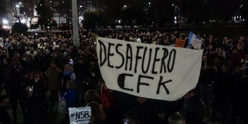 Marcha en La Plata - CÉSAR SANTORO