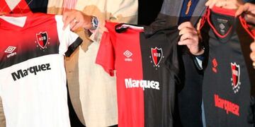 Camisetas de Newell's\u002E (Archivo)
