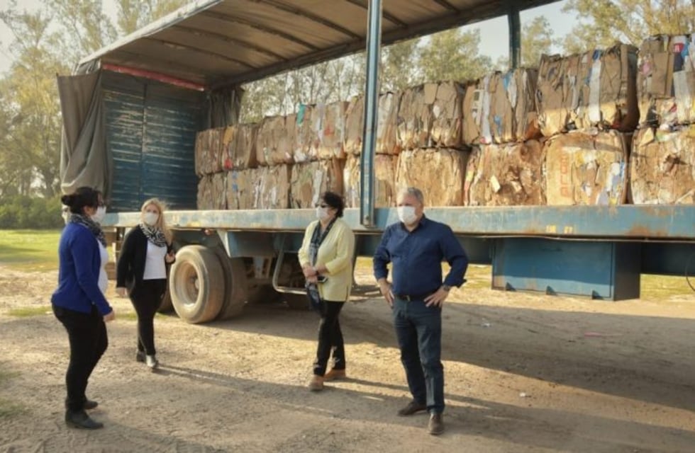 La Municipalidad de Arroyito vendió cartón para reciclaje por primera vez