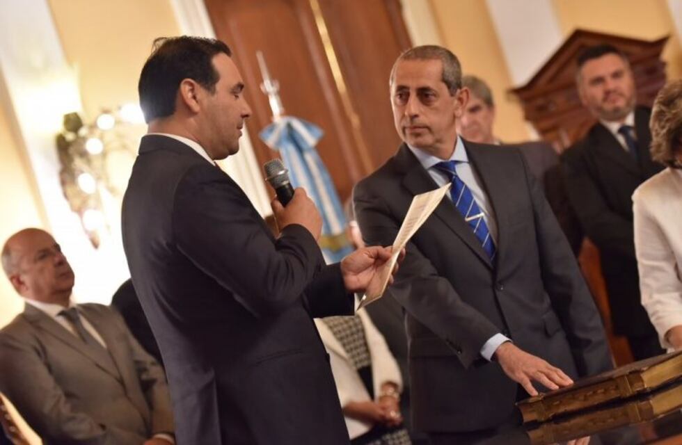 Valdés se reunió con la dirigencia radical en Buenos Aires