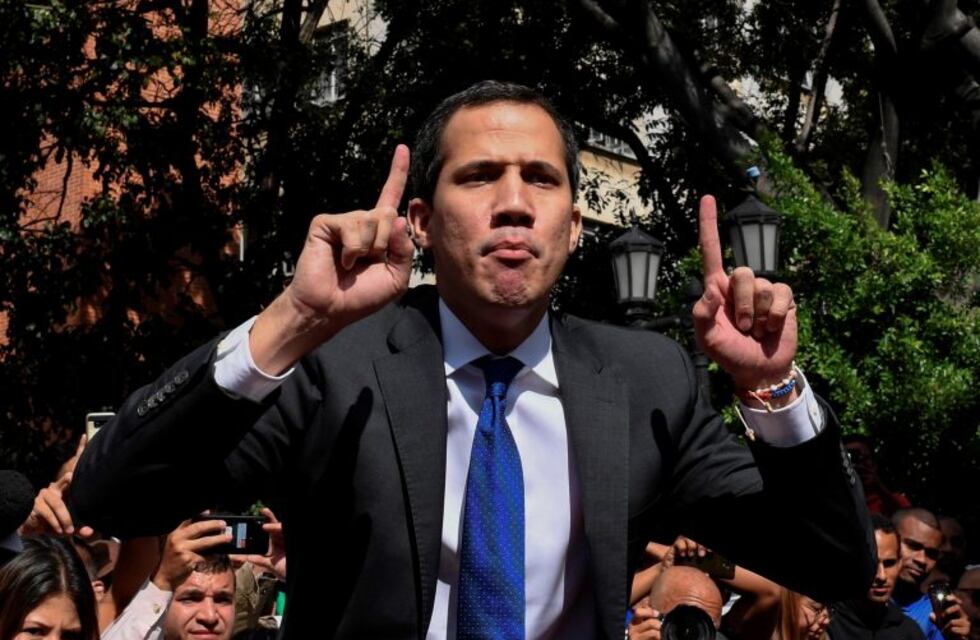 En medio de creciente tensión, la oposición volvió a designar a Guaidó como presidente interino