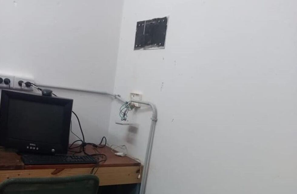 Por tercera vez en 20 días robaron y vandalizaron la biblioteca Pocho Lepratti