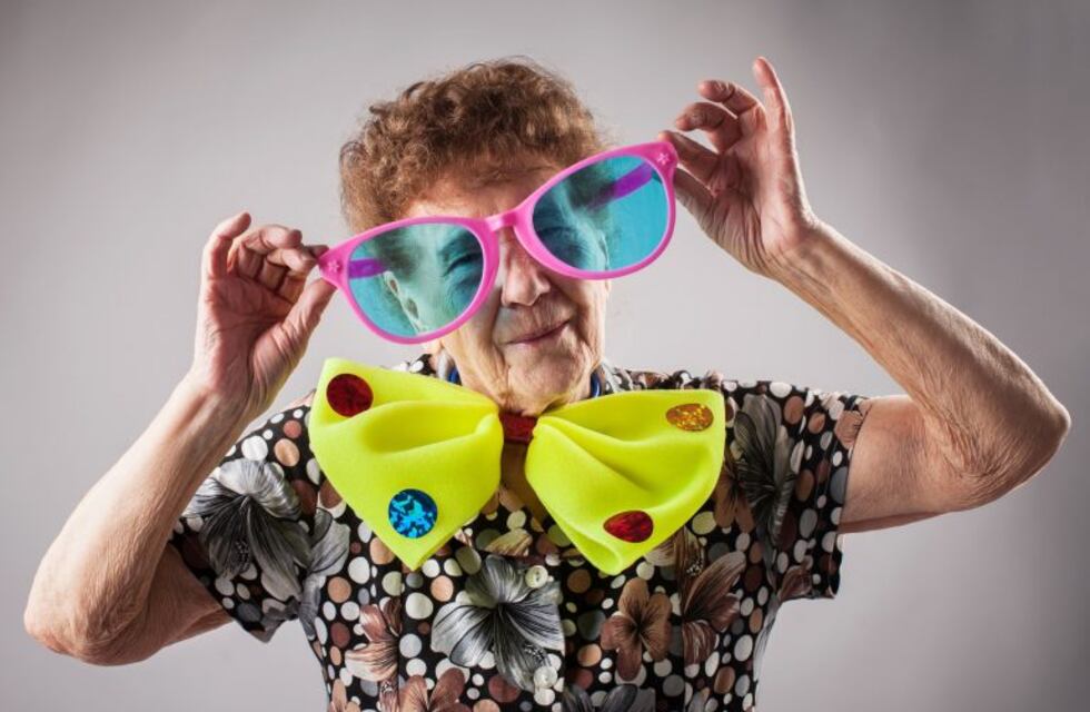 Este domingo, adultos mayores podrán disfrutar de un baile de disfraces