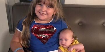 Khloe y Colton (Web)