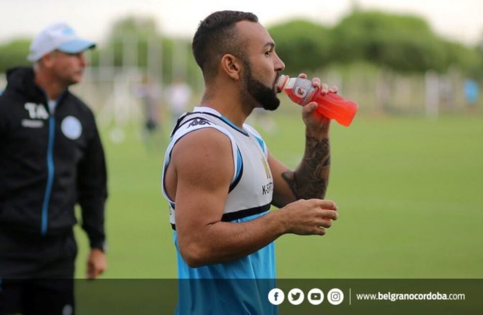 Toda la banca para Lugo en Belgrano