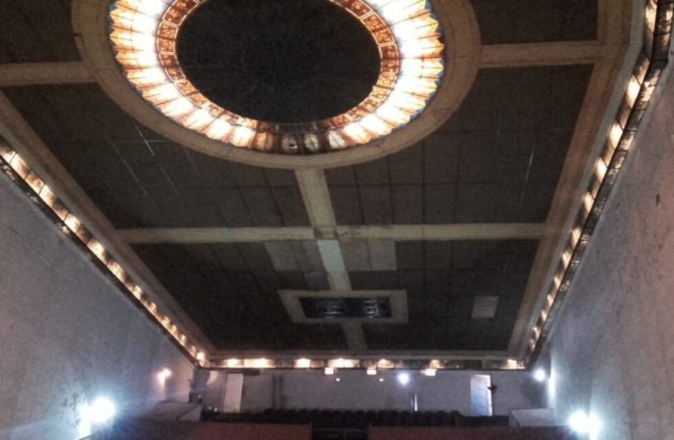 Continúan las obras en el Teatro de la Asociación Española