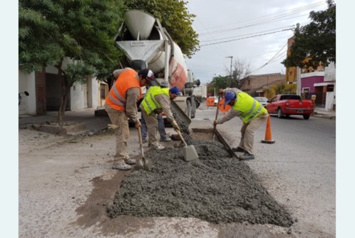 Personal trabajando\u002E