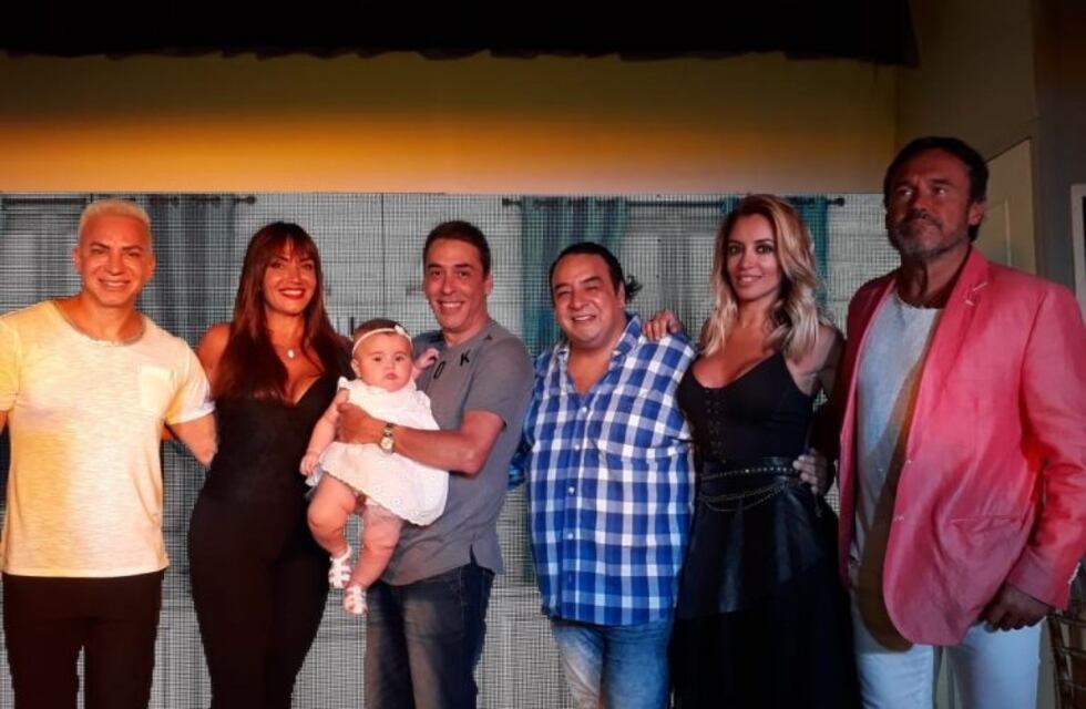 Flavio acompañó el debut de su hermana en Carlos Paz