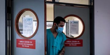 Un área restringida para pacientes con COVID-19\u002E (EFE)