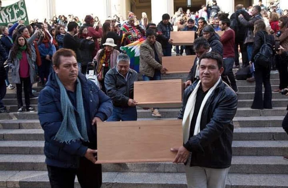Trasladarán a Chaco los restos de nueve qom restituidos a su pueblo