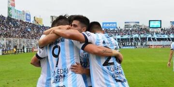 Atlu00e9tico Tucumu00e1n le ganu00f3 a San Lorenzo