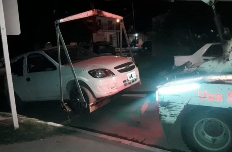 Intentó fugarse cuando le pidieron los papeles del auto