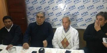 Los gremios buscan intensificar el reclamo por el tercer aumento salarial