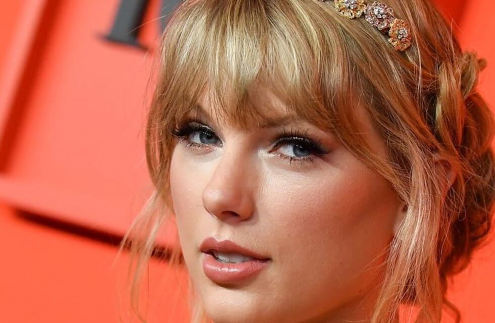 Publicaron un video de Taylor Swift bajo los efectos de la anestesia