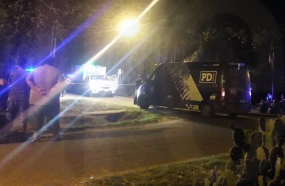 En un feroz ataque a balazos mataron a tres amigos en barrio Tablada