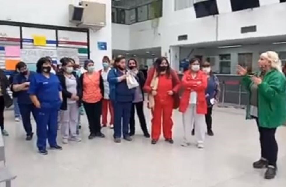 Personal de salud protestó por pago discriminado de bono