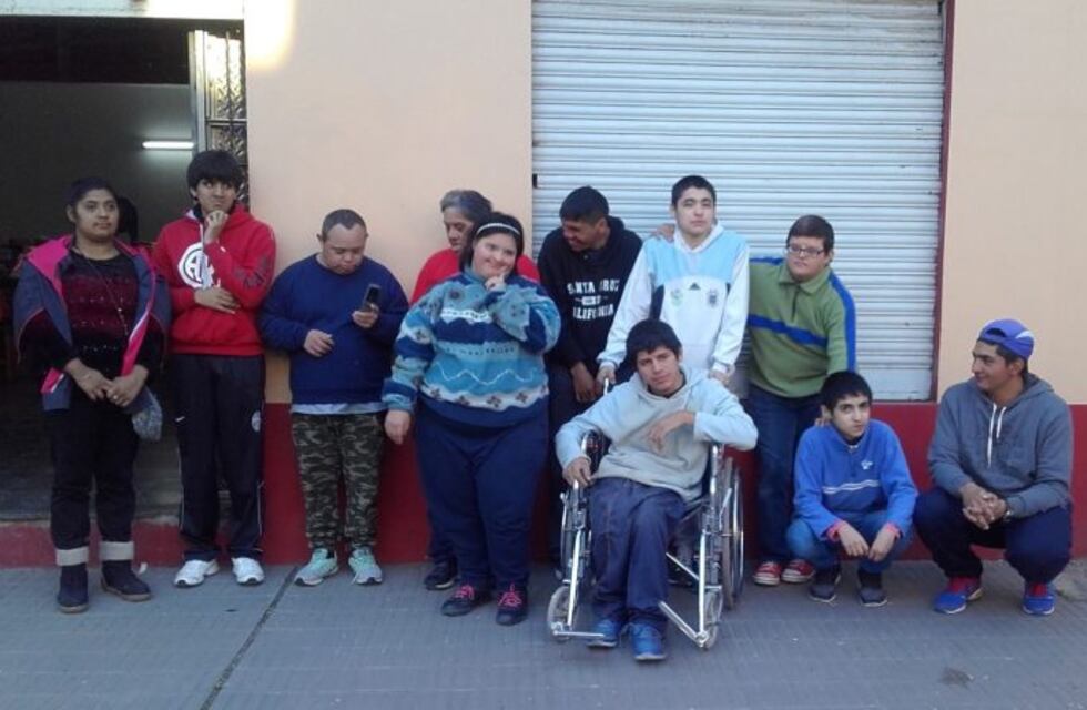 Rompieron la pared y saquearon un taller de artesanías de personas discapacitadas