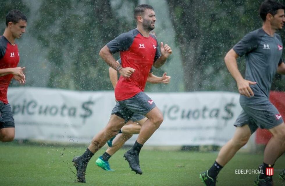 Por el mal tiempo ya se suspendieron cuatro amistosos